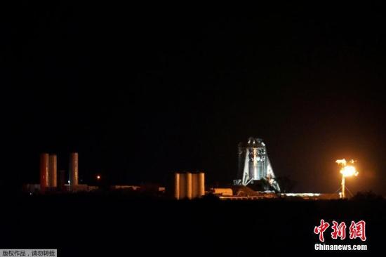 資料圖:SpaceX星際飛船“星蟲”。 點(diǎn)擊進(jìn)入下一頁(yè)